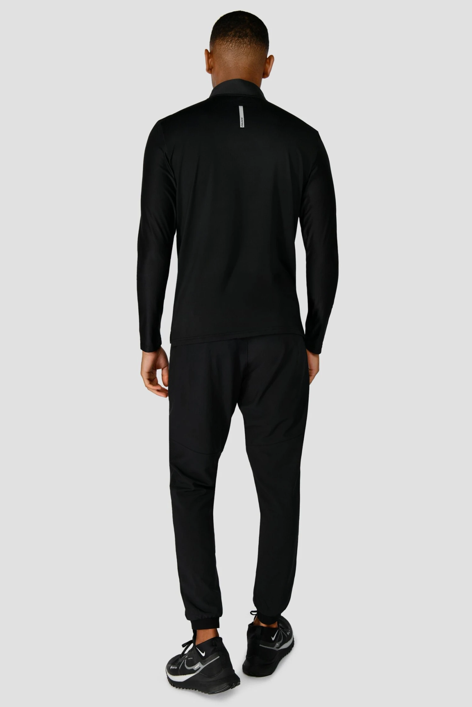 Charge 1/4 Zip - Black 4 Charge 1/4 Zip - Black - Image 4