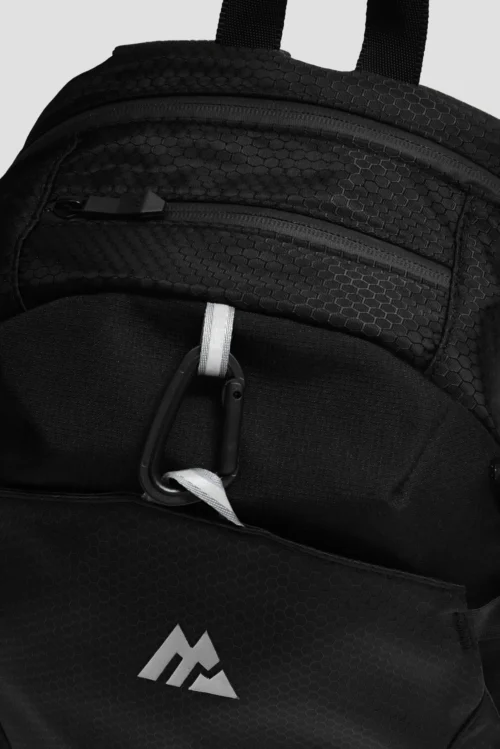 Apex 2.0 25L Backpack - Black/Cement Grey 13 Apex 2.0 25L Backpack - Black/Cement Grey -Urban Sport Wear Store APEX2.025LBACKPACK BLACK CEMENTGREY logodetail scaled