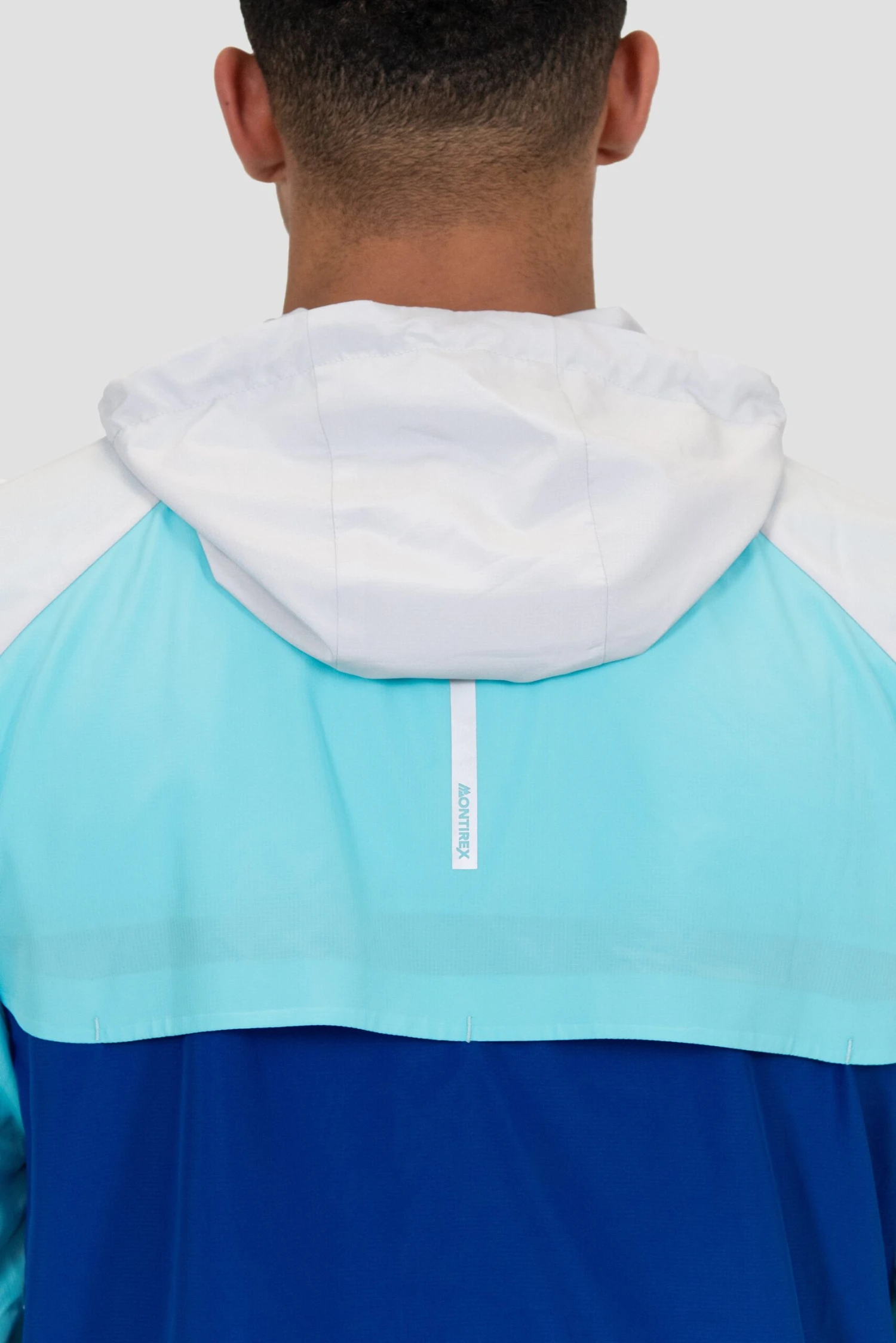 Breeze 2.0 Windbreaker - Light Smoke Grey/Neon Sky/Marine Blue 6 Breeze 2.0 Windbreaker - Light Smoke Grey/Neon Sky/Marine Blue - Image 6
