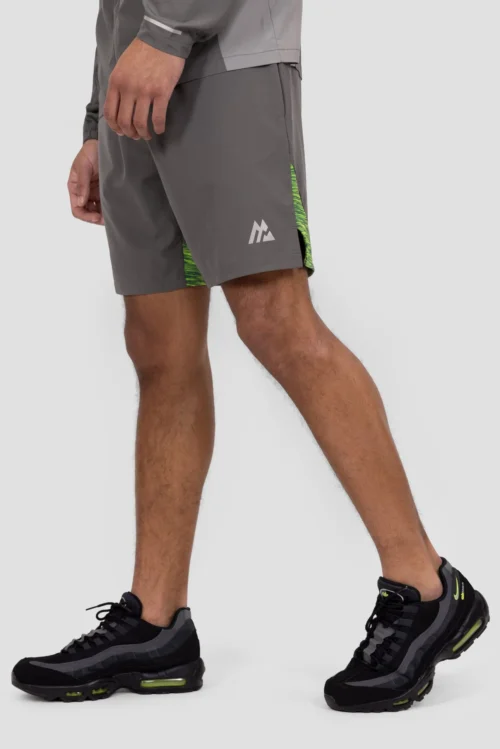 Trail Panel Short - Grey/Green/Black