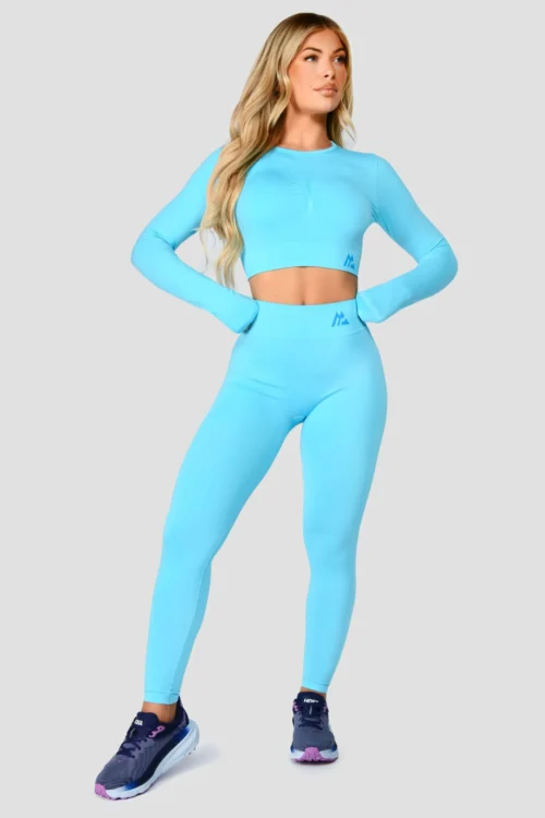 Evolve Seamless Crop - Neon Sky -Urban Sport Wear Store EvolveCoreSeamlessLsCrop NeonSky front scaled