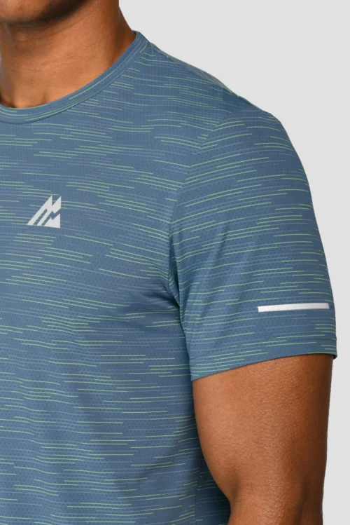 Fly 2.0 T-Shirt - Steel Blue/OG Neon/Moonstone -Urban Sport Wear Store FLY 2.0 TEE STEEL BLUE OG NEON MOONSTONE Logo detail scaled