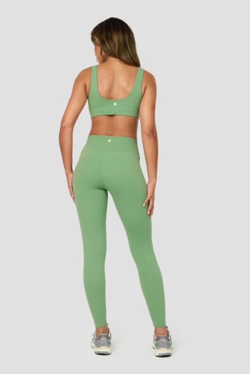 Form Legging - Mountain Green -Urban Sport Wear Store FORM LEGGING LIGHT GREEN 6 scaled