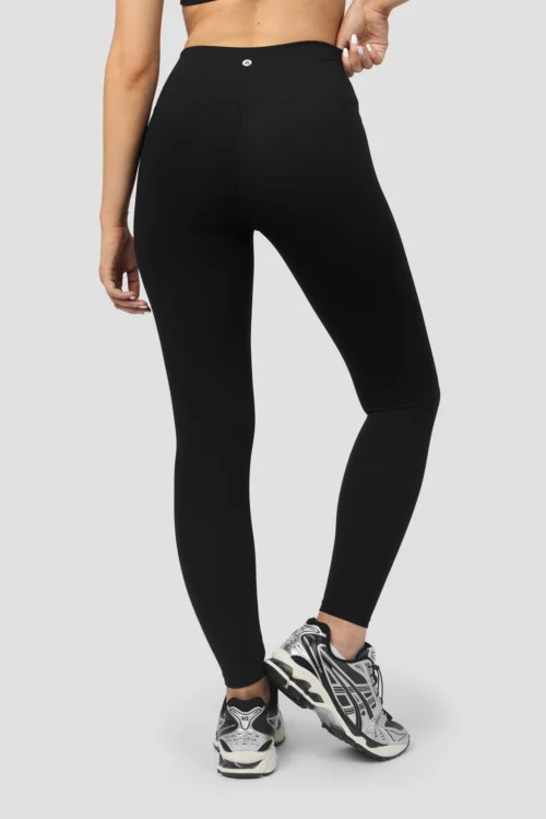 Form Legging - Black -Urban Sport Wear Store FORM LEGGINGS BLACK 4 scaled