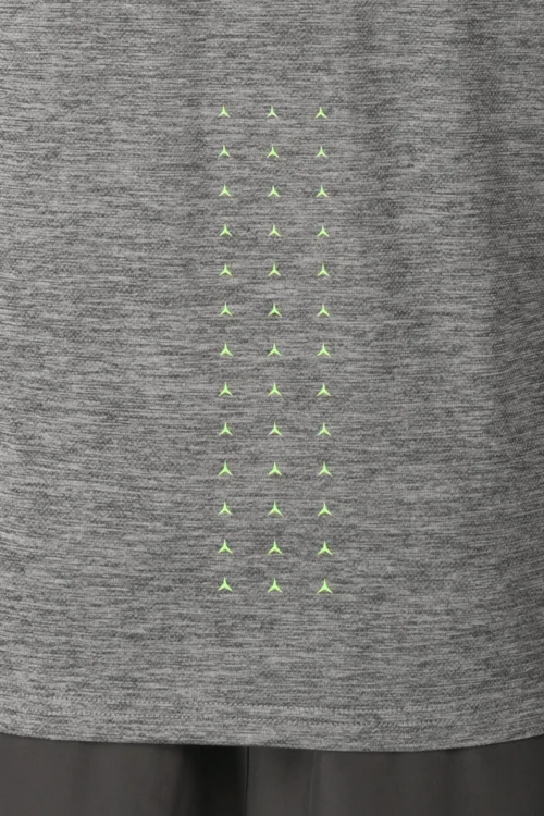 MTX Run Vital T-Shirt - Jet Grey -Urban Sport Wear Store MTX RUN VITAL TEE JET GREY back close detail scaled