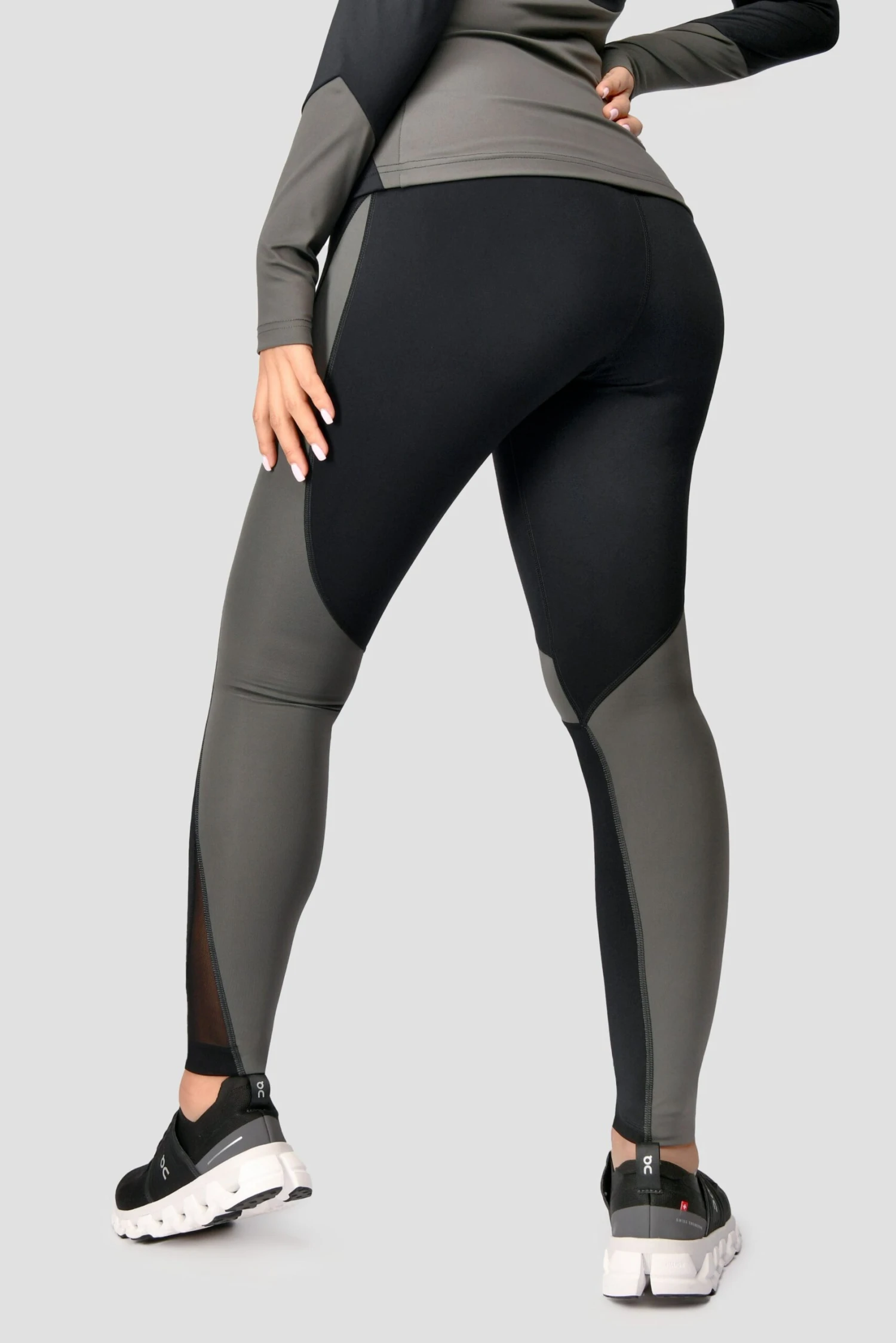 Power Panelled Legging - Black/Dark Slate Grey 2 Power Panelled Legging - Black/Dark Slate Grey - Image 2