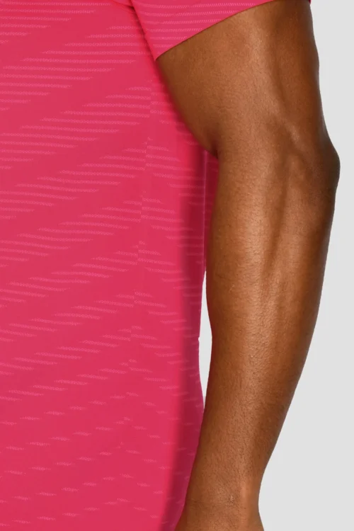 Speed Seamless T-Shirt - Hibiscus/Neon Pink -Urban Sport Wear Store SPEED SEAMLESS HIBISCUS NEON PINK seamless detail2 scaled