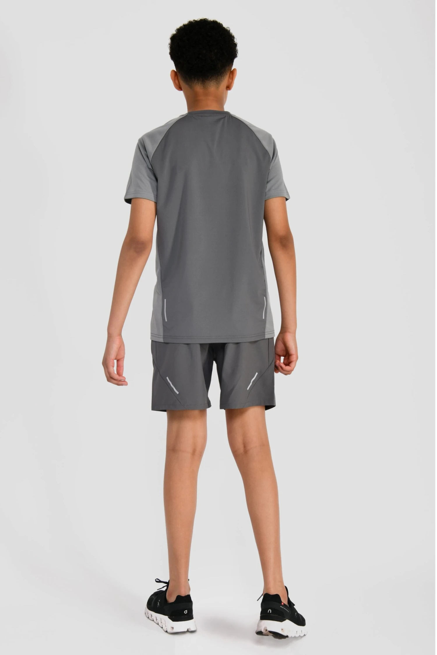 Junior Sprint T-Shirt - Cement Grey/Platinum Grey 4 Junior Sprint T-Shirt - Cement Grey/Platinum Grey - Image 4