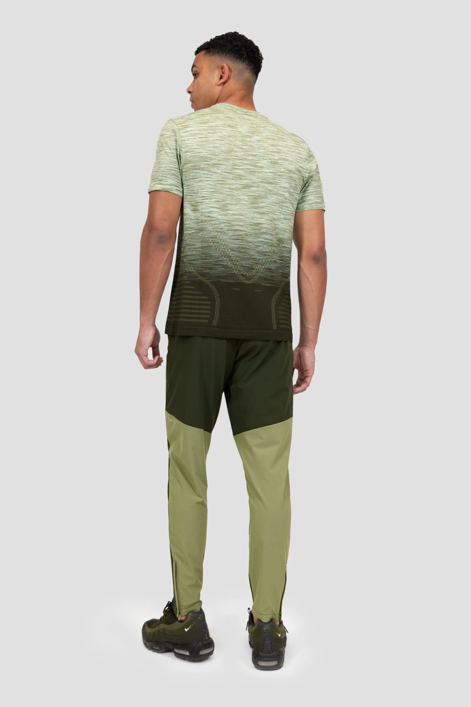 Vector Seamless T-Shirt - Sage/Khaki 5 Vector Seamless T-Shirt - Sage/Khaki - Image 5