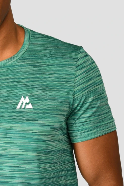 Trail Seamless T-Shirt - Mountain Meadow/Deep Sea 9 Trail Seamless T-Shirt - Mountain Meadow/Deep Sea -Urban Sport Wear Store TRAIL SEAMLESS T SHIRT MOUNTAIN MEADOW DEEP SEA logo detail scaled