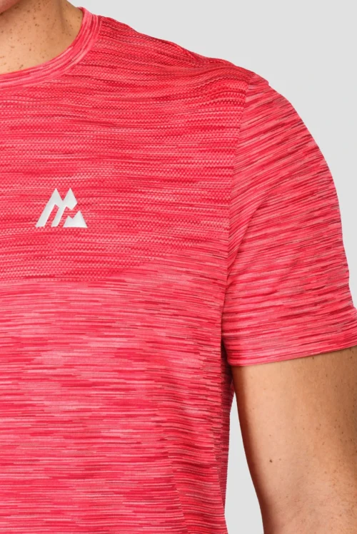 Trail Seamless T-Shirt - Hibiscus/Rouge -Urban Sport Wear Store TRAIL SEAMLESS TEE HIBISCUS ROUGE logo detail scaled