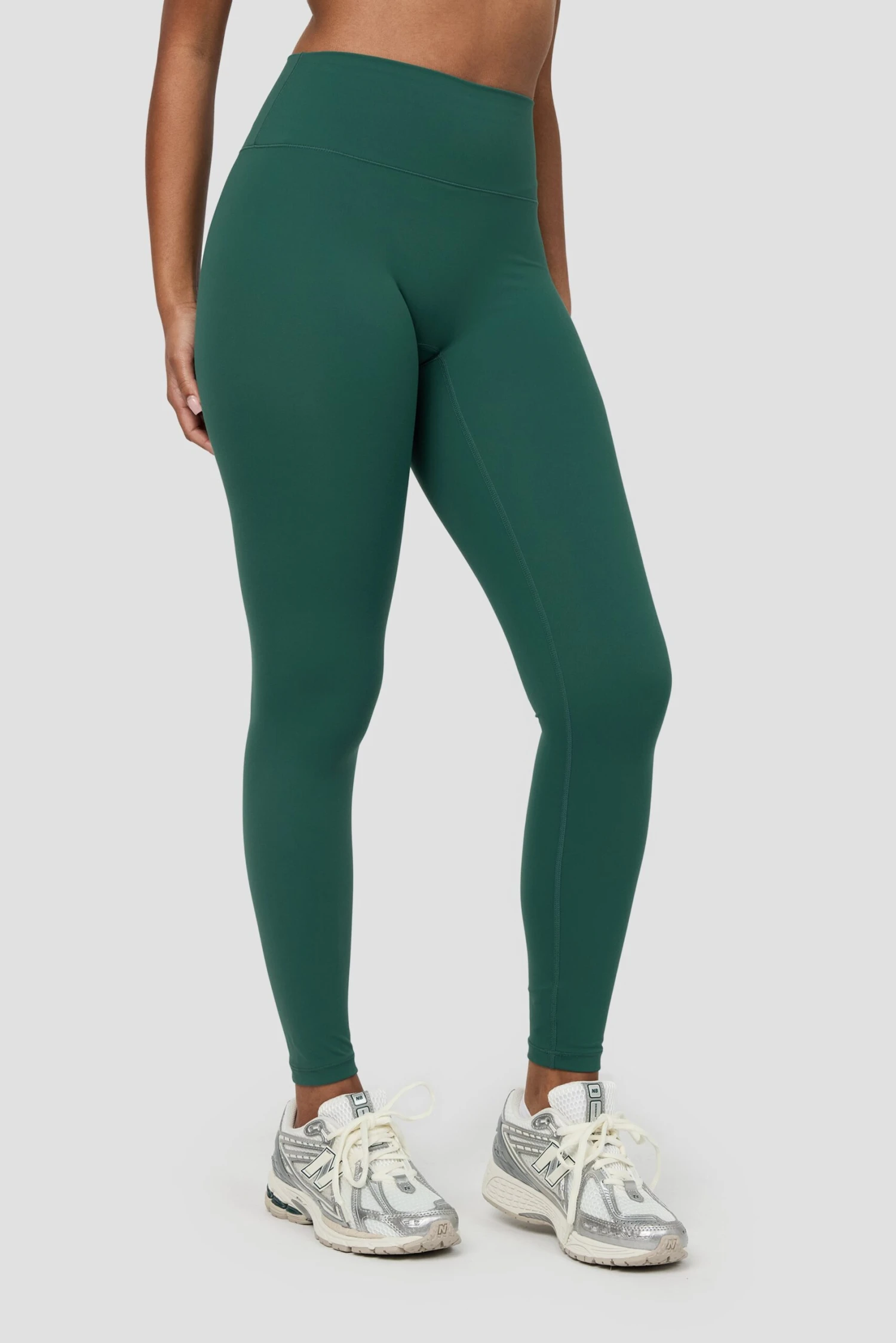 Form Legging - Winter Pine 4 Form Legging - Winter Pine - Image 4