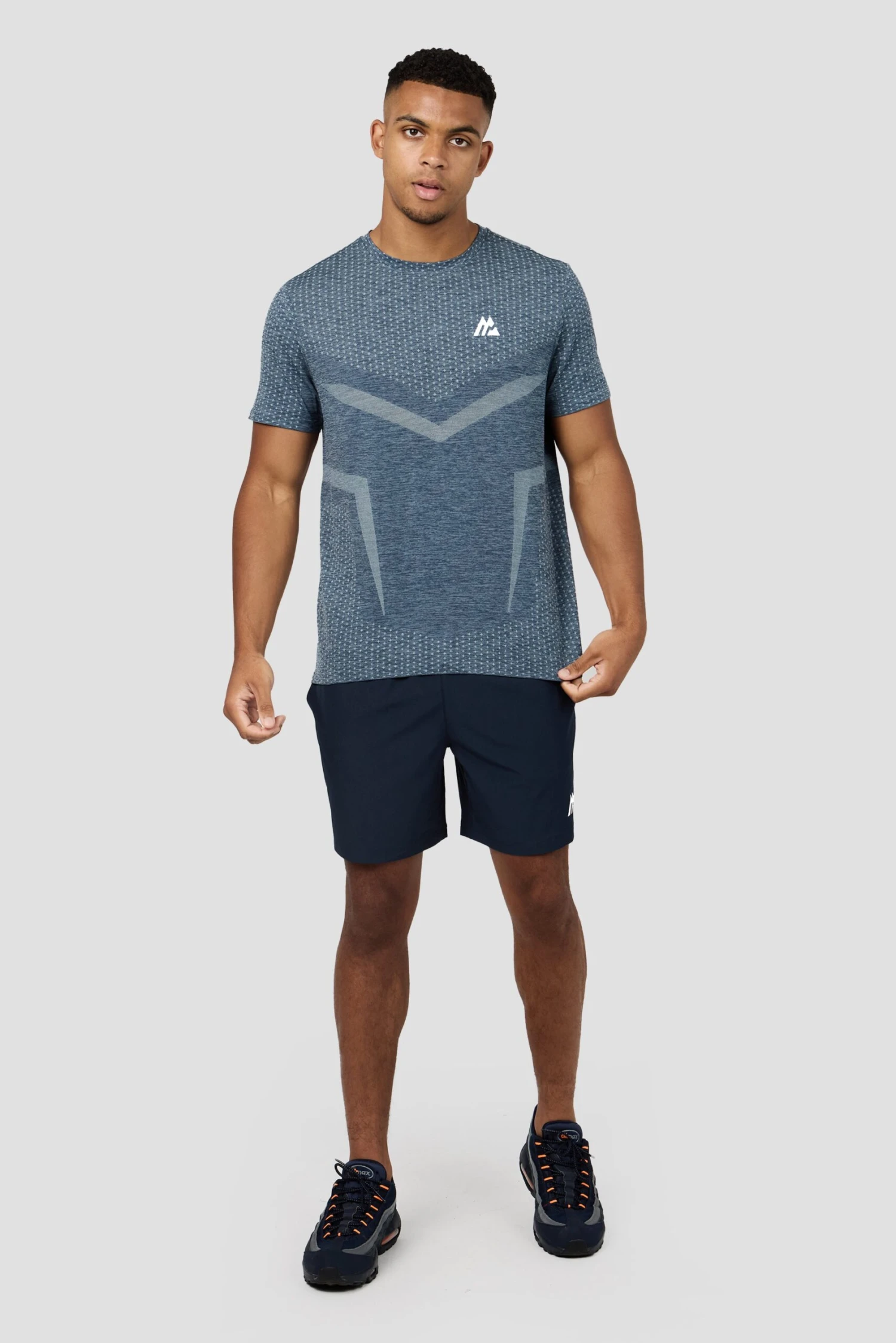 Vault Seamless T-Shirt - Naval/Dawn 3 Vault Seamless T-Shirt - Naval/Dawn - Image 3