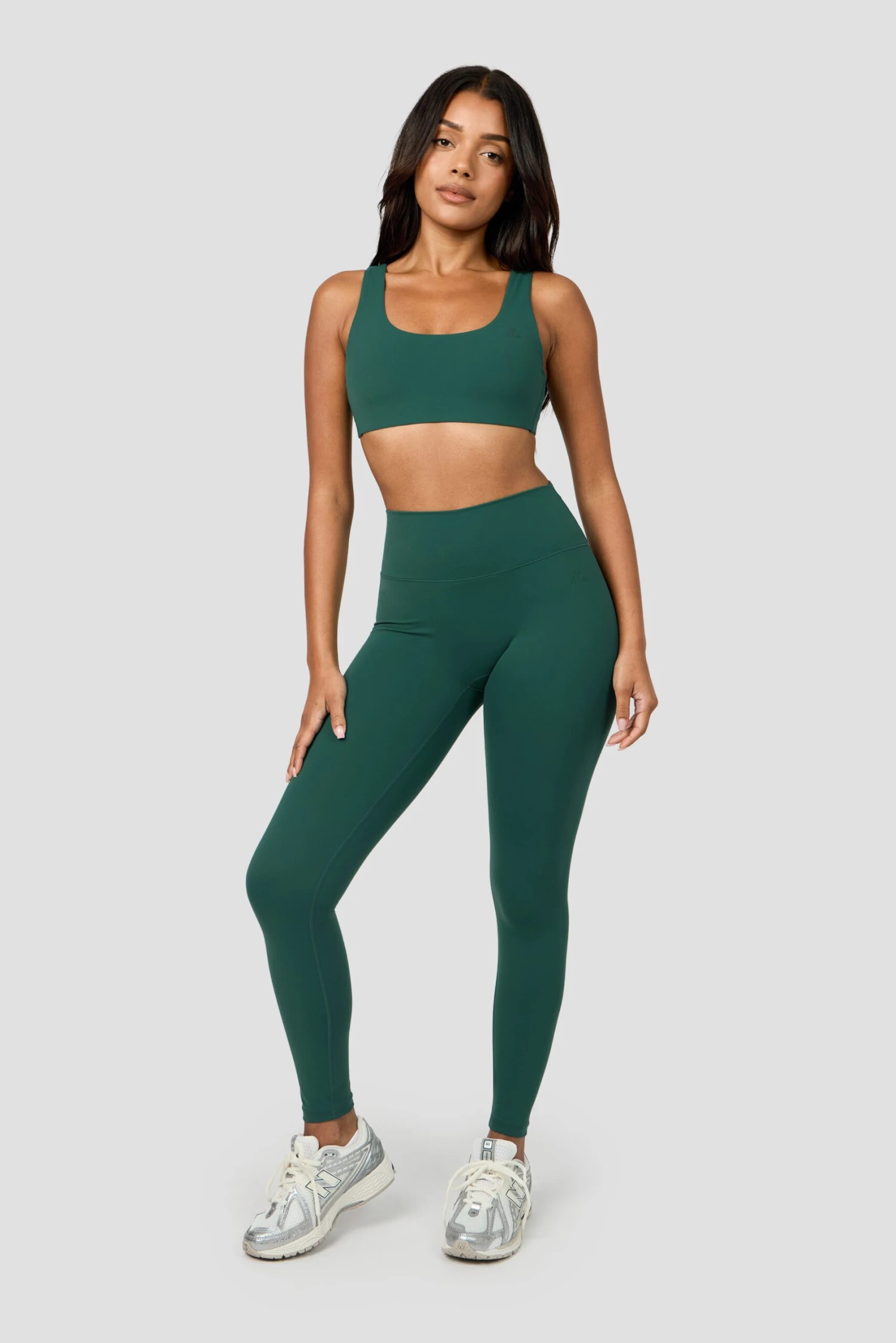 Form Sports Bra - Winter Pine 2 Form Sports Bra - Winter Pine - Image 2