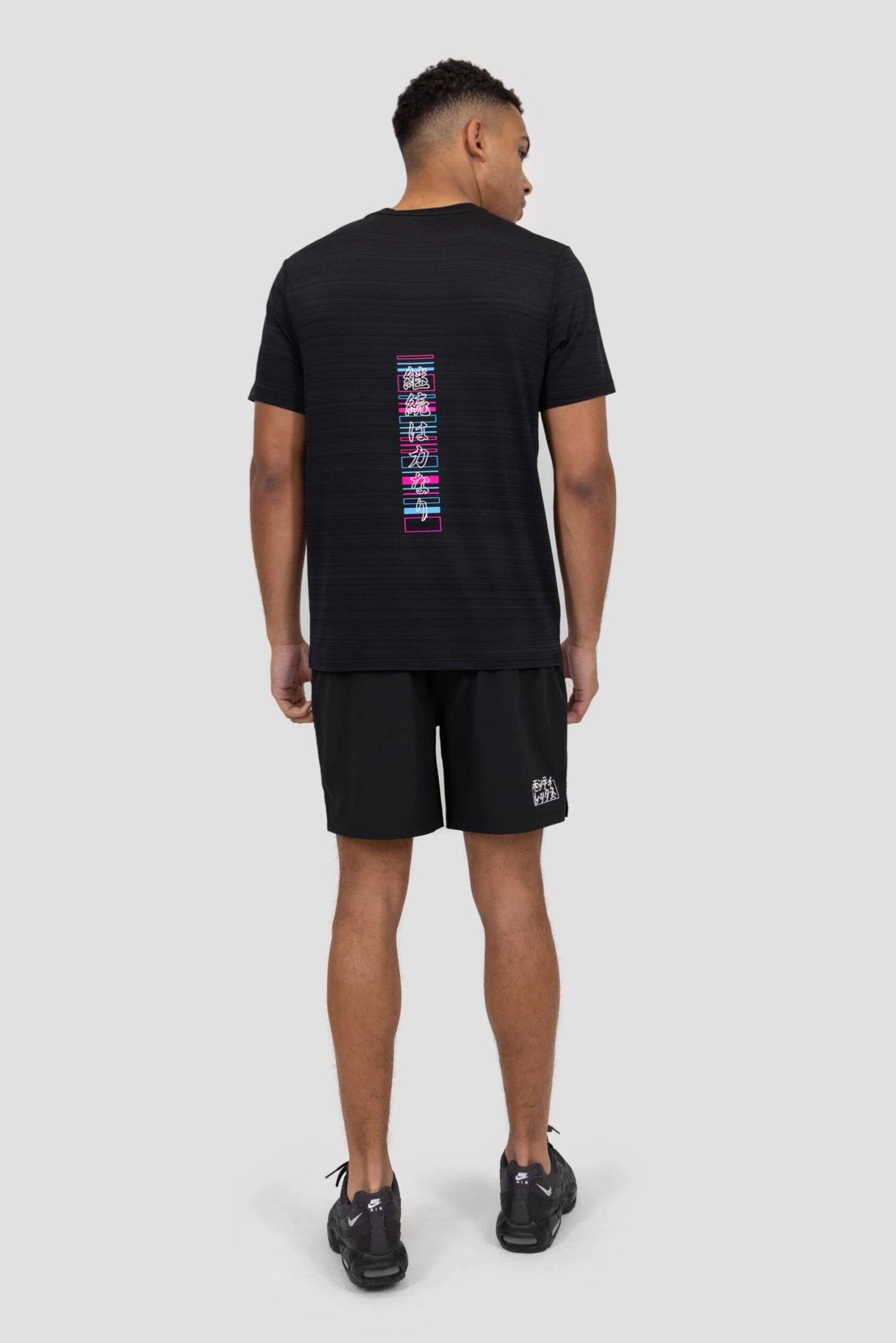 MTX Run City Tokyo T-Shirt - Black 4 MTX Run City Tokyo T-Shirt - Black - Image 4