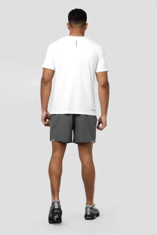 Peak Gridded Polartec® T-Shirt - White -Urban Sport Wear Store oI1 gGXQsTg2Up BCN jm7vlxTmDTia41memtKUbKvs scaled