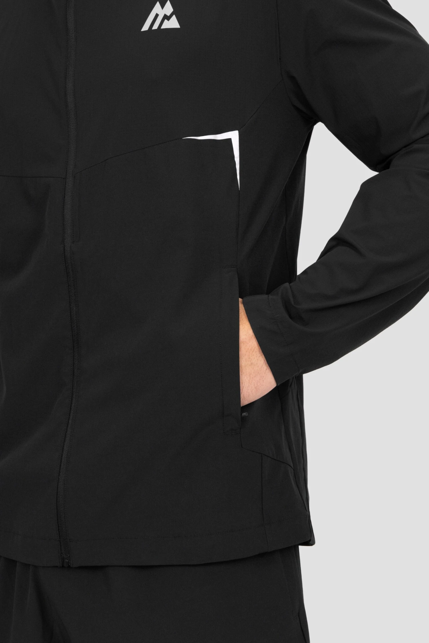 Surge 2.0 Jacket - Black 5 Surge 2.0 Jacket - Black - Image 5